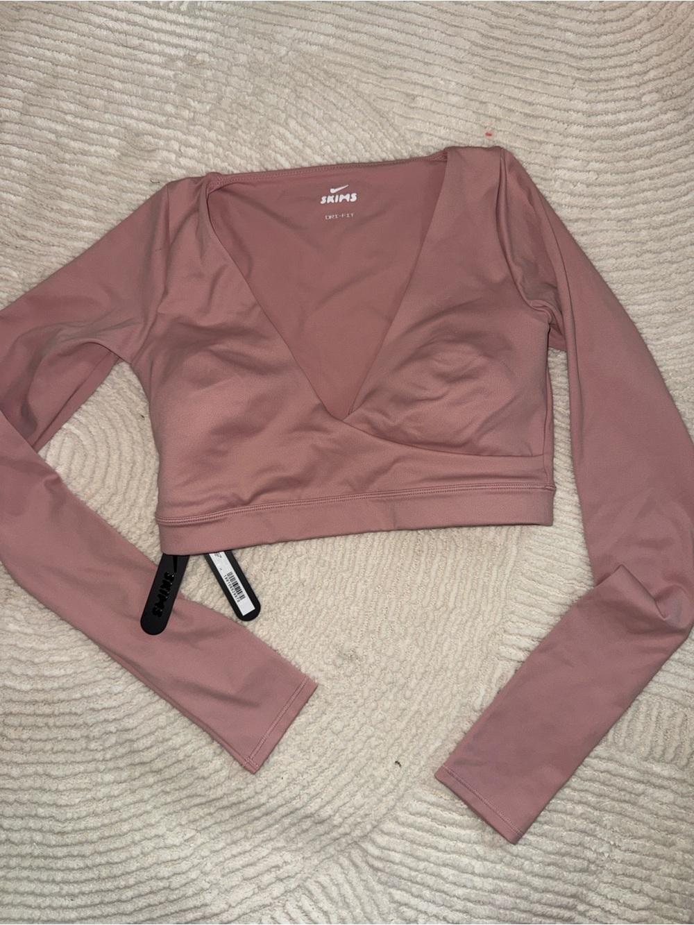 NIKE X SKIMS Dusty Rose Long-Sleeve V-Neck Crop Top